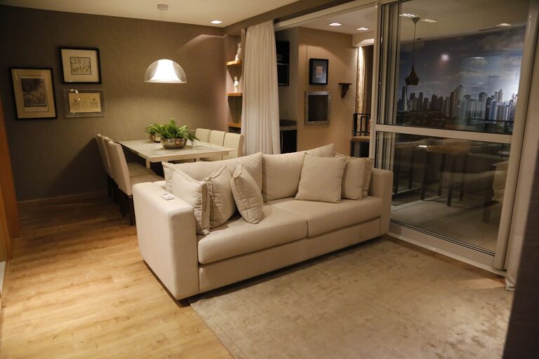 Easy Tips for Creating a Cozy and Inviting Living Space on a Budget